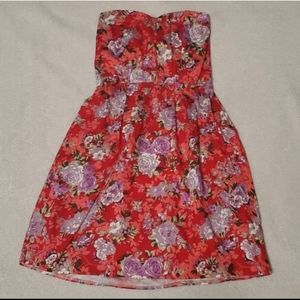 Floral strapless dress sz m